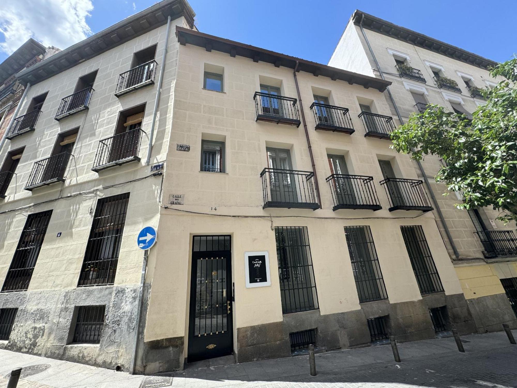 Cavabajasuites Madrid Buitenkant foto